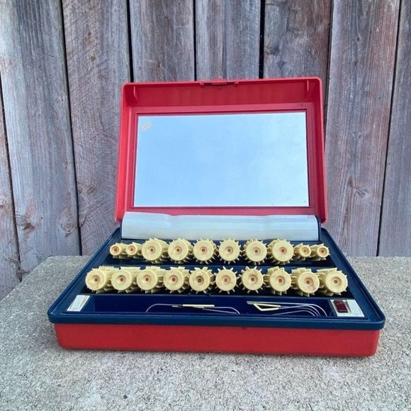 Vintage CLAIROL Kindness Deluxe Hot Roller Set Lighted Mirror And Clips No Cord - Picture 1 of 9
